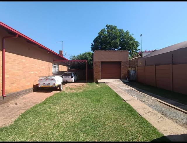 3 BEDROOM HOUSE FOR SALE IN FISHERS HILL